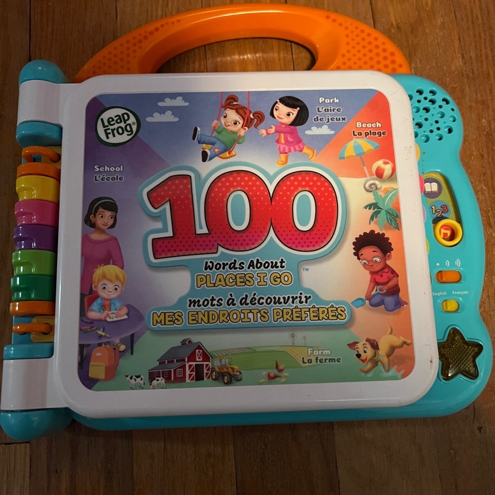 Leapfrog 100 Words About Places I Go Bilingual Toy